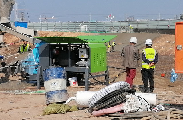 混凝土濕噴機(jī)是濕式噴射混凝土施工中的核心設(shè)備